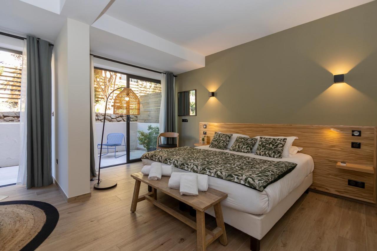 Auberge Kalliste - Eco Label Порто Поло Екстериор снимка